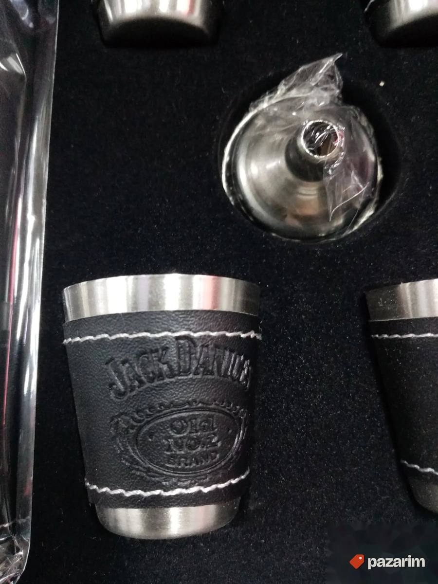 Pljoska i 4 casice Eko Koza Jack Daniels 3