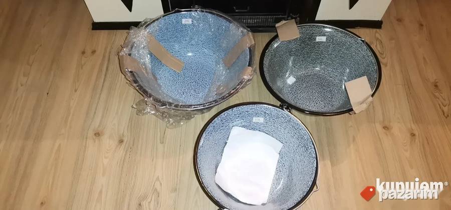 Kotlici Tronozci Emajlirani 10-20l Novo Akcija 2