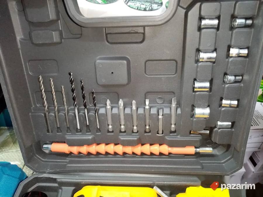 Aku Srafilica 12v 2 Baterije I Kofer Womax Dewalt Novo 4