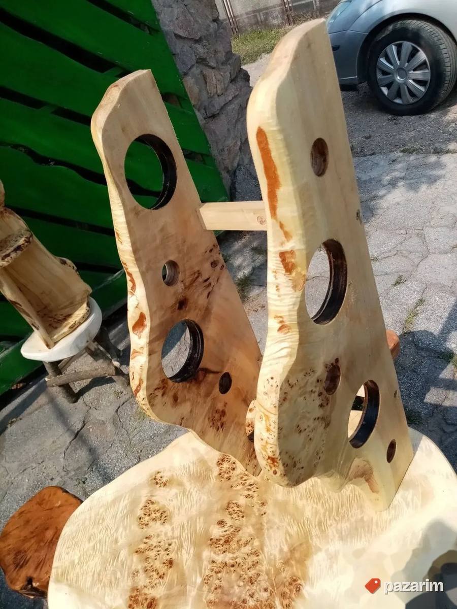 Garniture Od Punog Drveta Police Za Vino Hoklice 2
