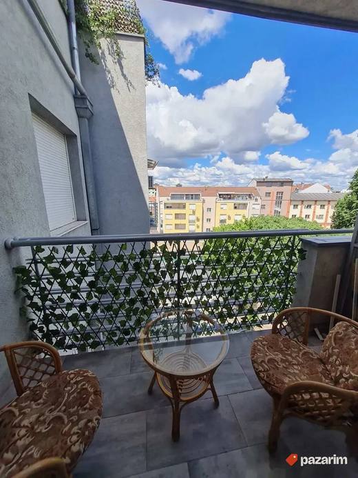 Drvena Vestacka Ograda Na Razvlacenje 2x1m Novo