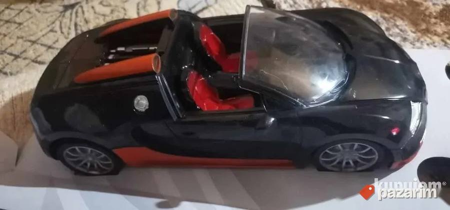 Ogroman Automobil na Daljinski Bugatti 27x13cm Novo 6