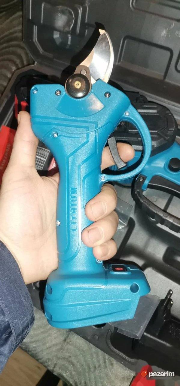 Aku Testera i Aku Makaze Za Grane Makita Novo Akcija 3