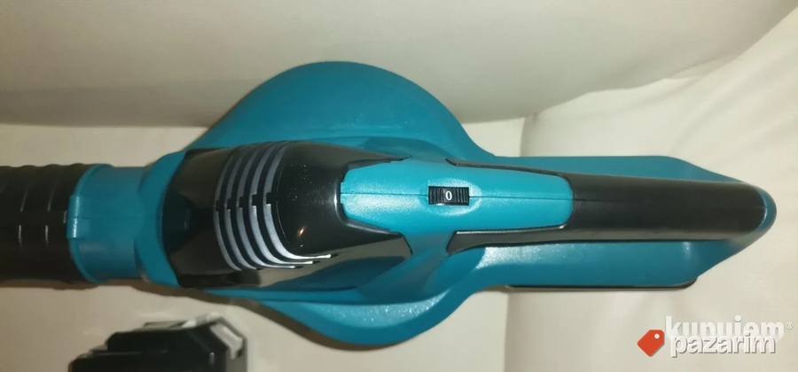 Akumulatorski Usisivac i Duvac Makita 2 Baterije Novo Akcija 7