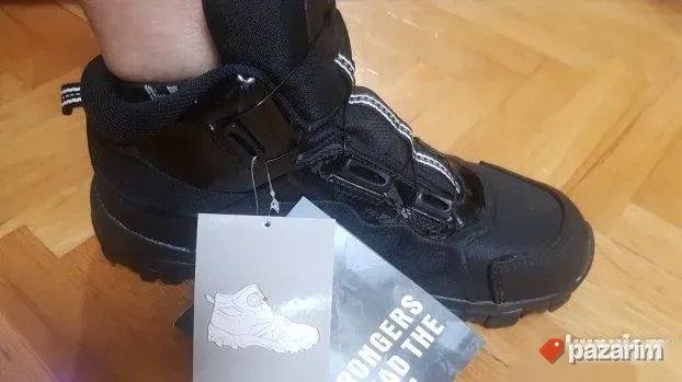 Poluduboke Muske Patike Gore-Tex Novo 5