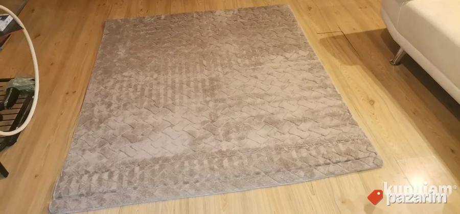 Tepih Sa Neklizajucom Podlogom 160x200cm Novo 2