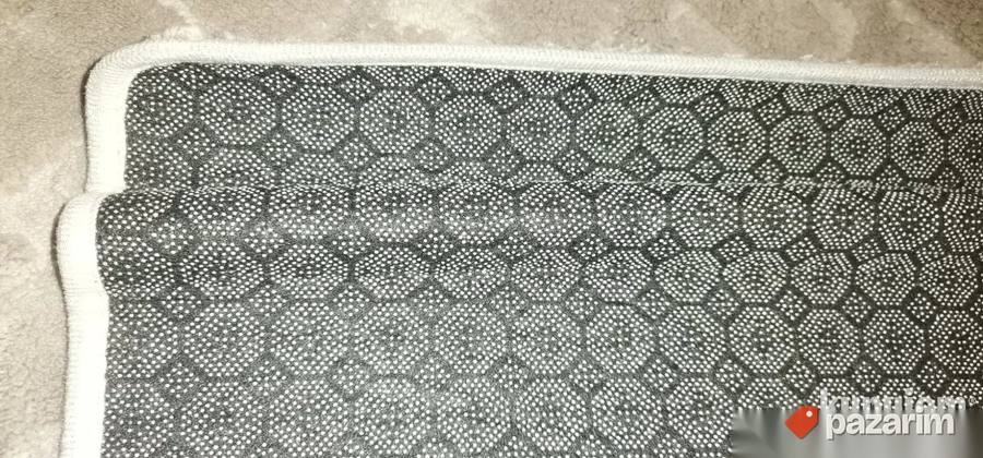 Tepih Sa Neklizajucom Podlogom 160x200cm Novo 3