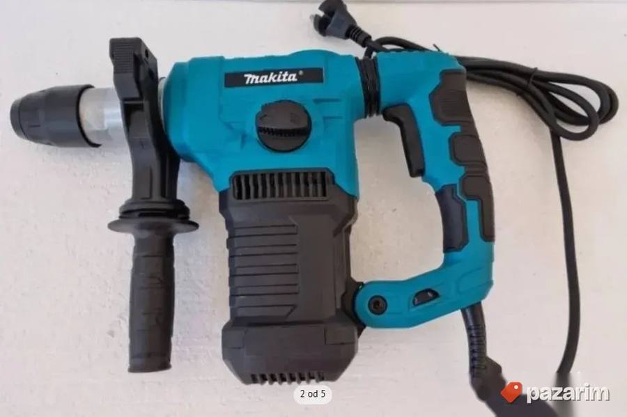 Hilti bušilica MAKITA 2300W sa dodacima i potenciometrom 2