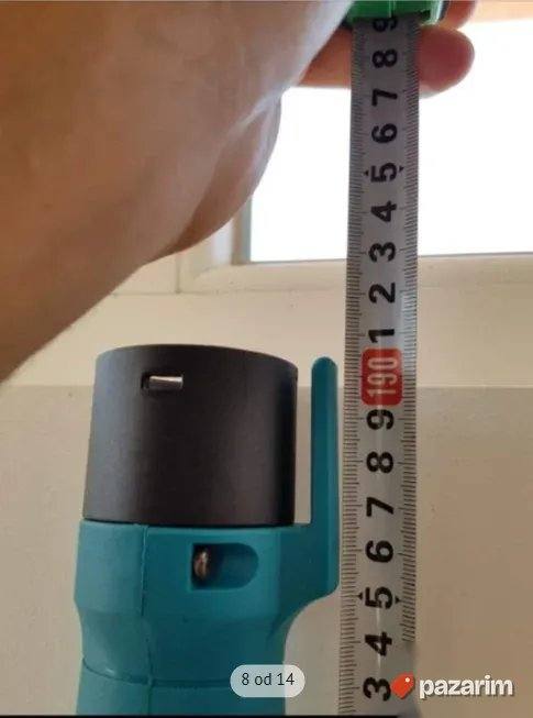 Žirafa za zidove sa usisivačem i LED lampom Makita model 8