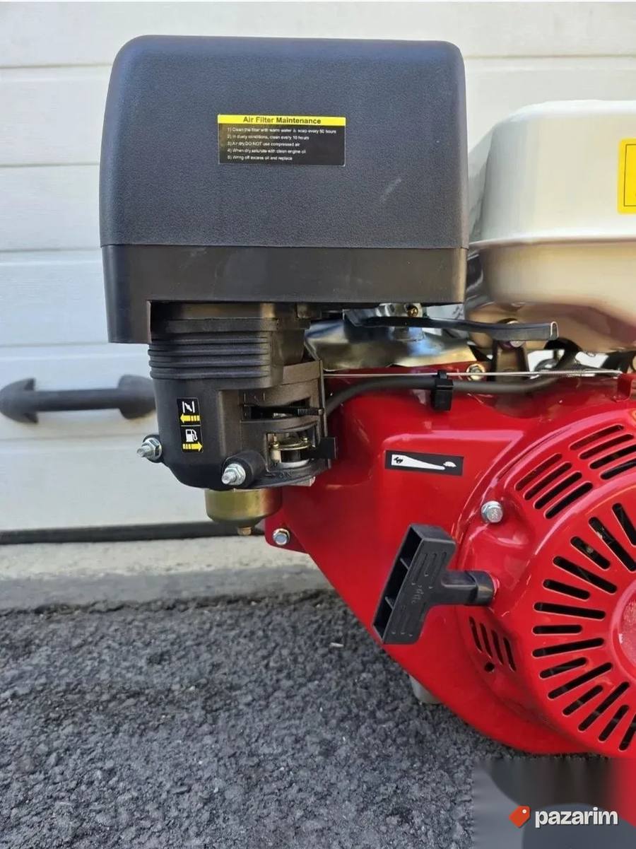Ugradni benzinski motor 15KS paljenje na ključ i potez 2