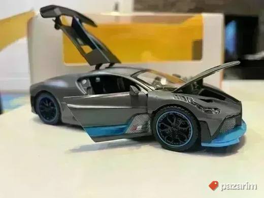NOV Bugatti odnos 1:32 zvuk i svetlo, otvaranje haube i vrat