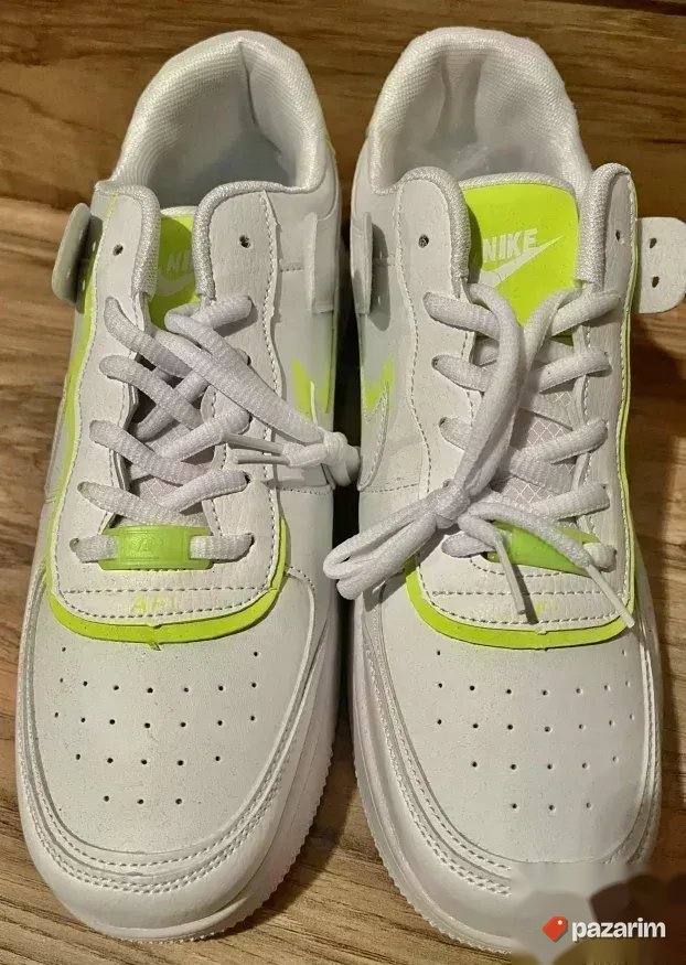 NOVE patike NIKE AIR FORCE br 45 bele boje kvalitetne mnogo 2