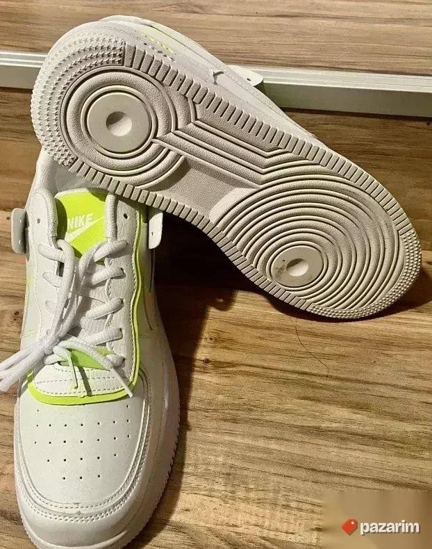 NOVE patike NIKE AIR FORCE br 45 bele boje kvalitetne mnogo 4