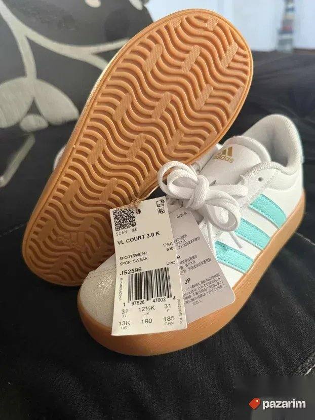 ORIGINAL ADIDAS VI court 3.0 K patike broj 31 (iz Amerike ) 1