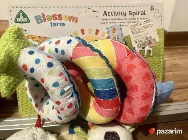 NOVA decija SPIRALA sa zivotinjama BLOSSOM FARM 2450 dinara 2