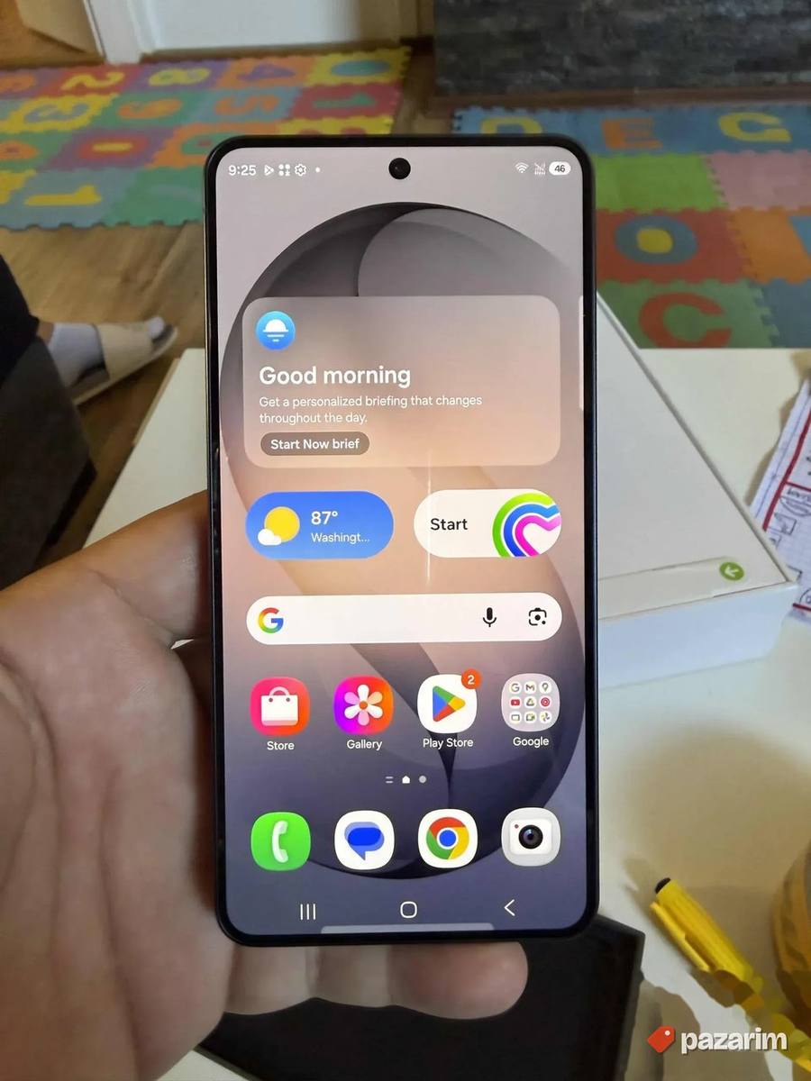 NOV U KUTIJI Samung galaxy S26,zakljucan na verizone mrezu 3