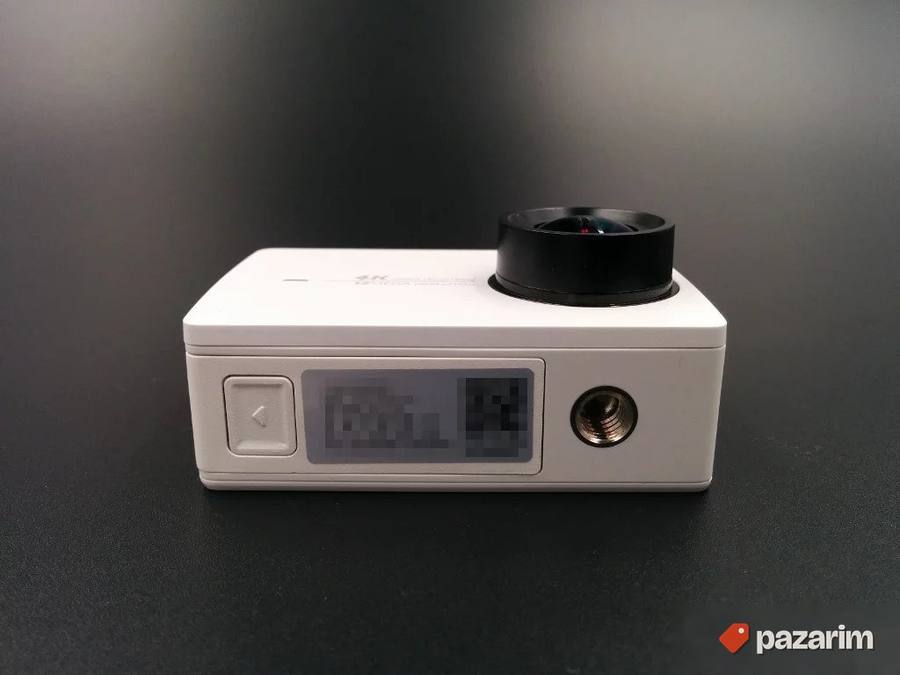 YI akciona kamera 4K + selfie stick + bluetooth 5