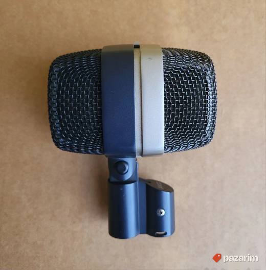AKG D12VR mikrofon za bas bubanj