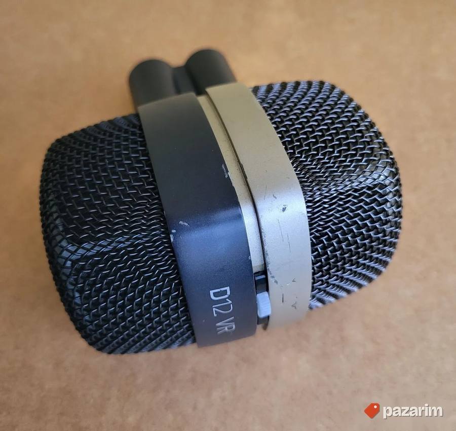 AKG D12VR mikrofon za bas bubanj 2