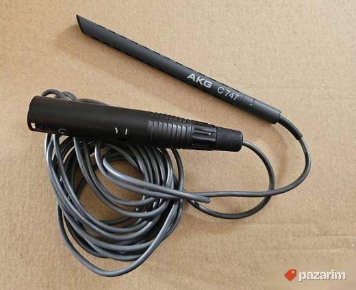 AKG c747