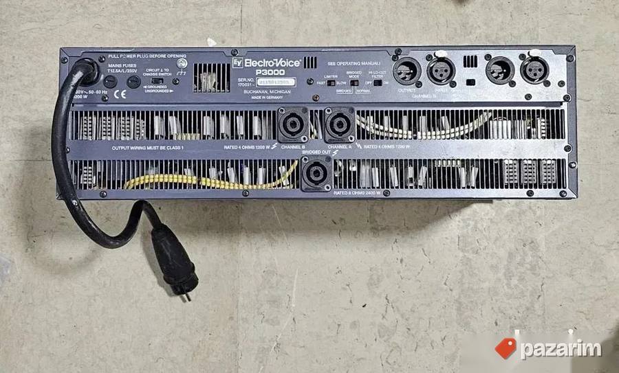 Electro Voice P3000 2