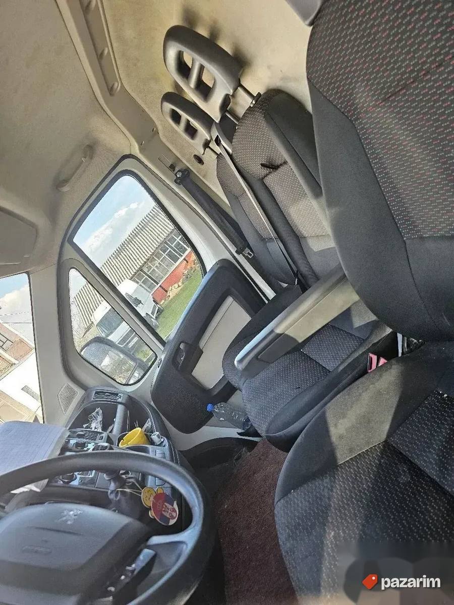 Peugeot Boxer zamena za manji 5