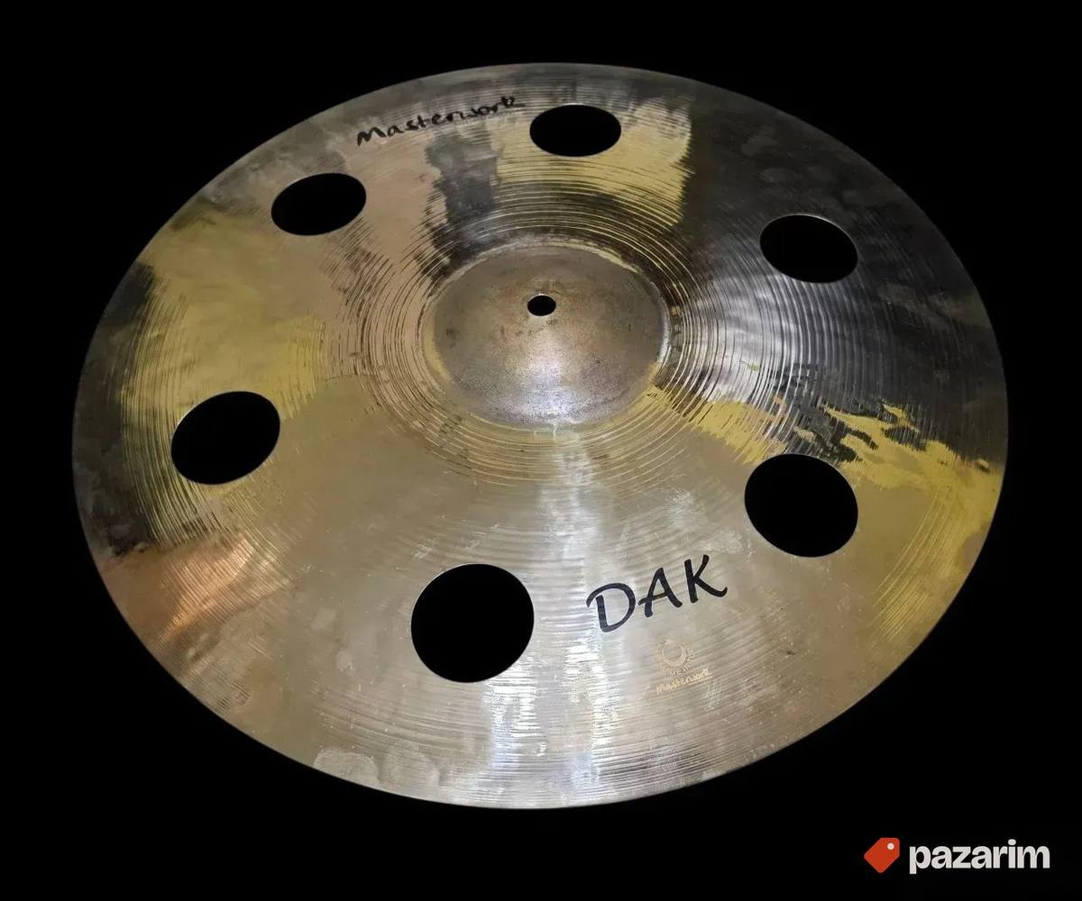 Masterwork DAK 17" FX Crash 1