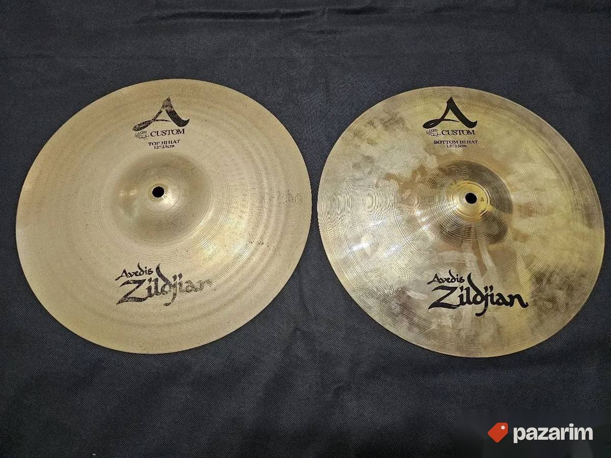 Zildjian A Custom 13" hihat 1