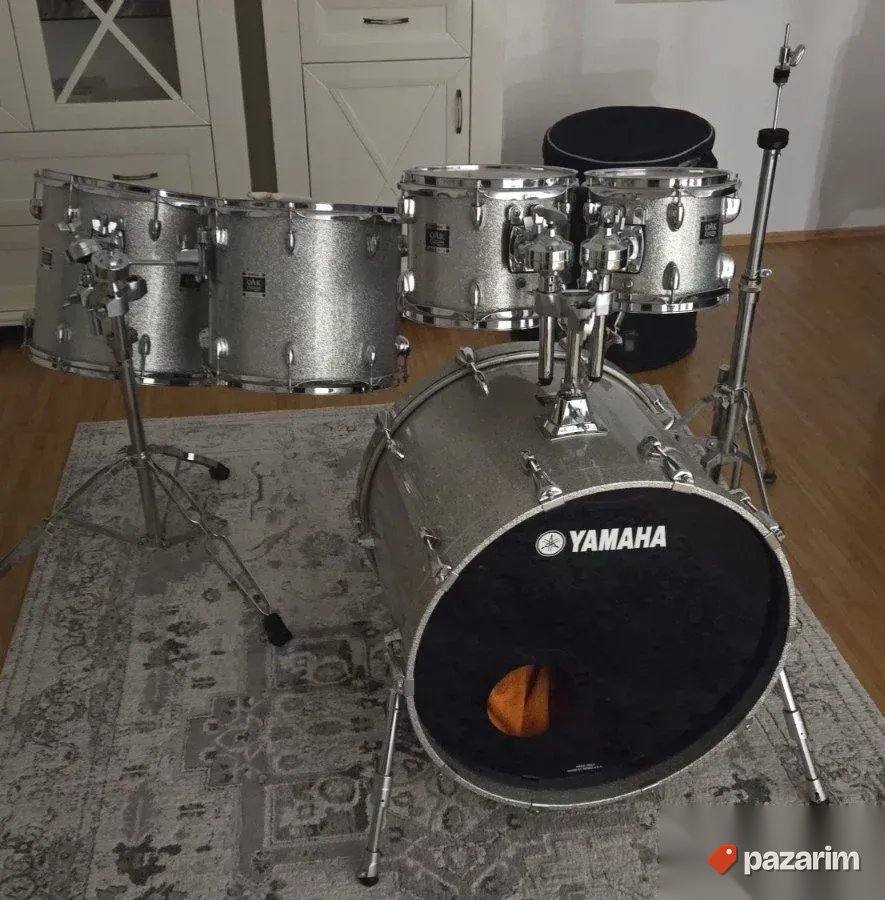 Yamaha OAK Custom 2