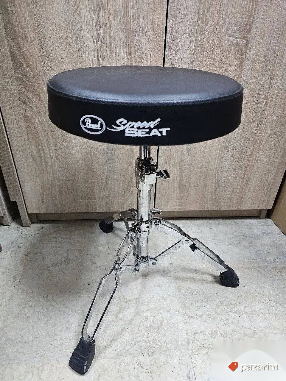 Pearl stolica za bubanj 1