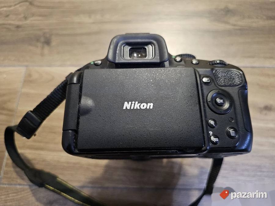 Nikon D5100 2