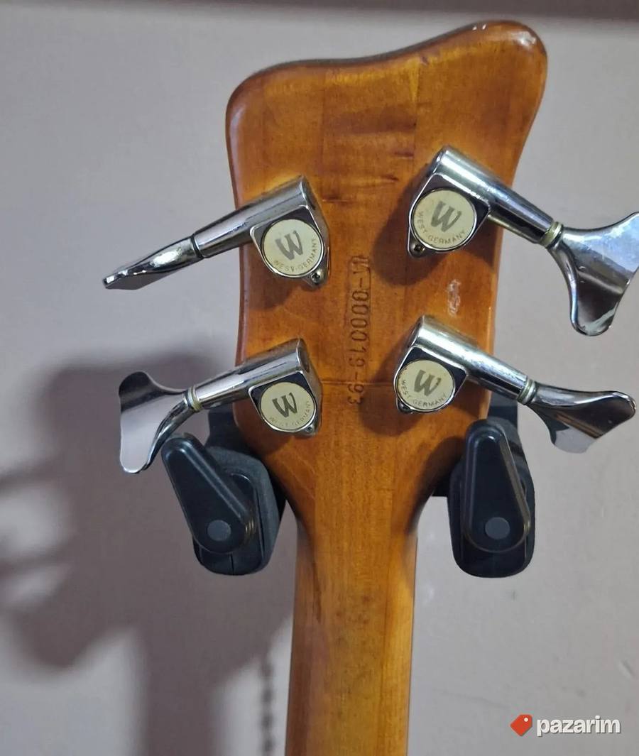 WARWICK bas gitara 2