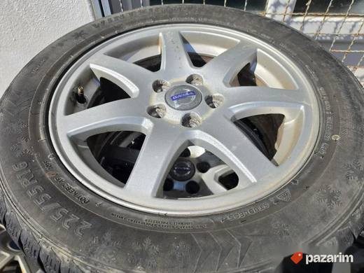 Volvo felne sa gumama 225 55 16
