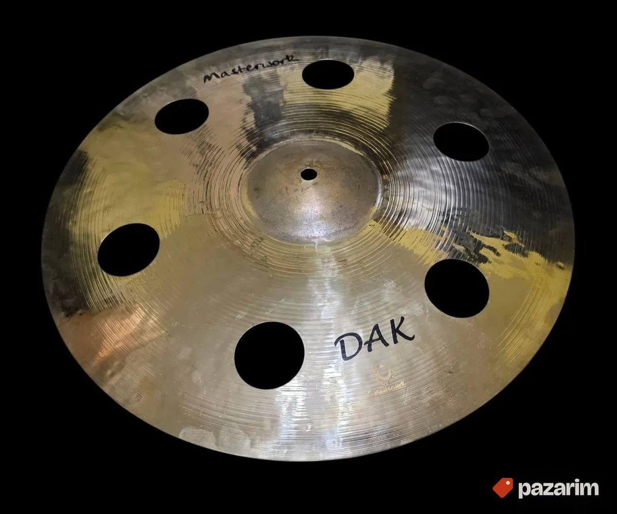Masterwork DAK 18" FX Crash 1
