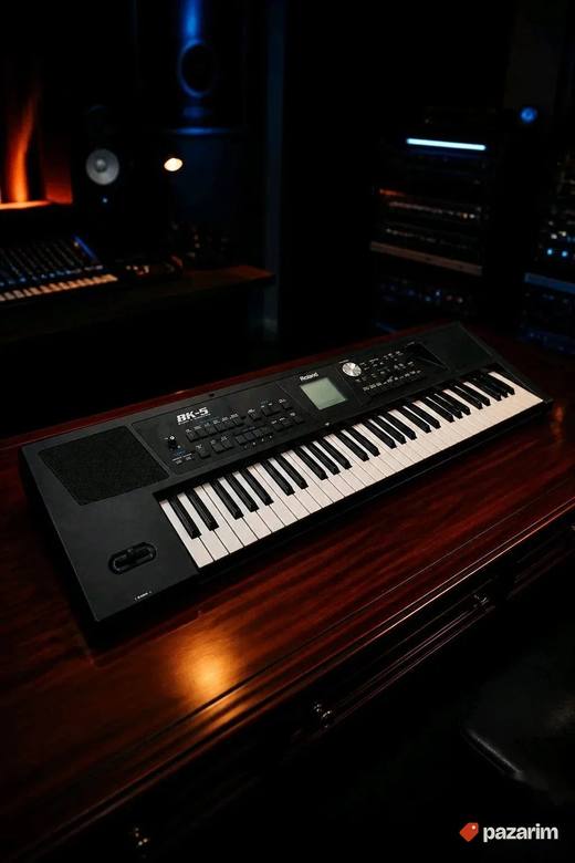 Iznajmljivanje klavijature Roland BK-5