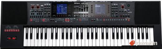 Roland E-A7 Expandable Arranger Keyboard