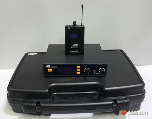 Iznajmljivanje in ear monitoringa