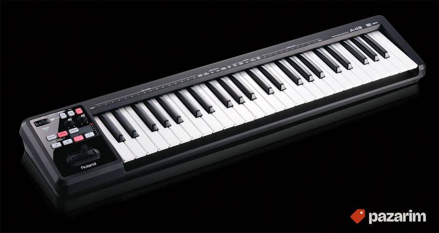 Roland A-49 MIDI Keyboard Controller 2