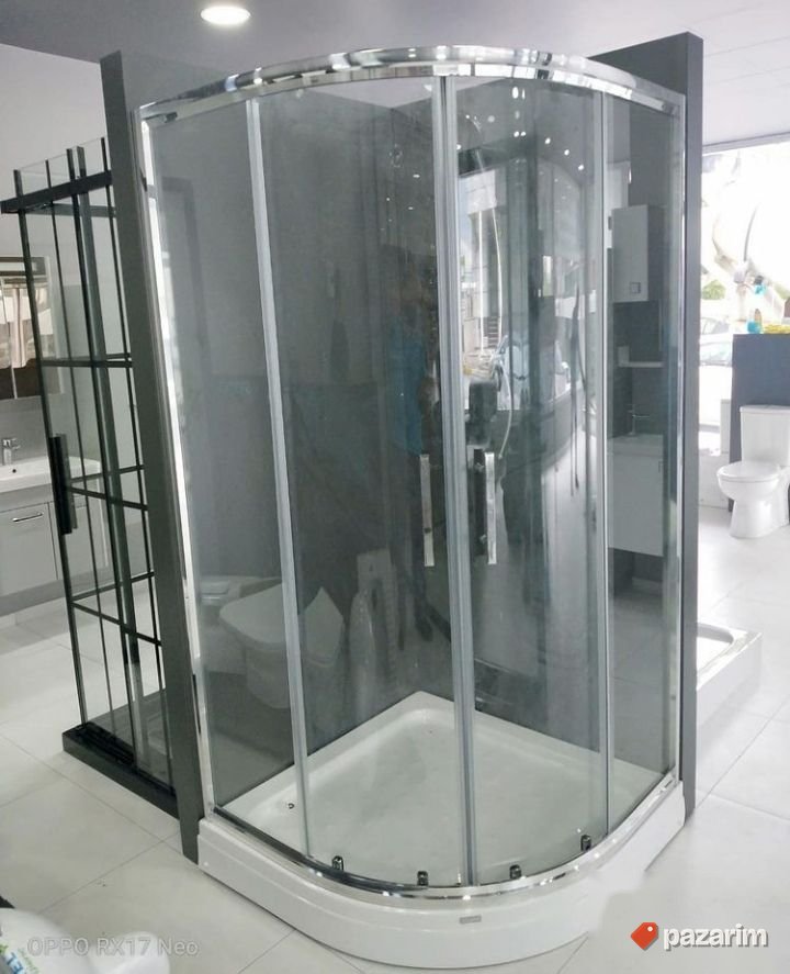 Tus kabina 80x80 polukruzna