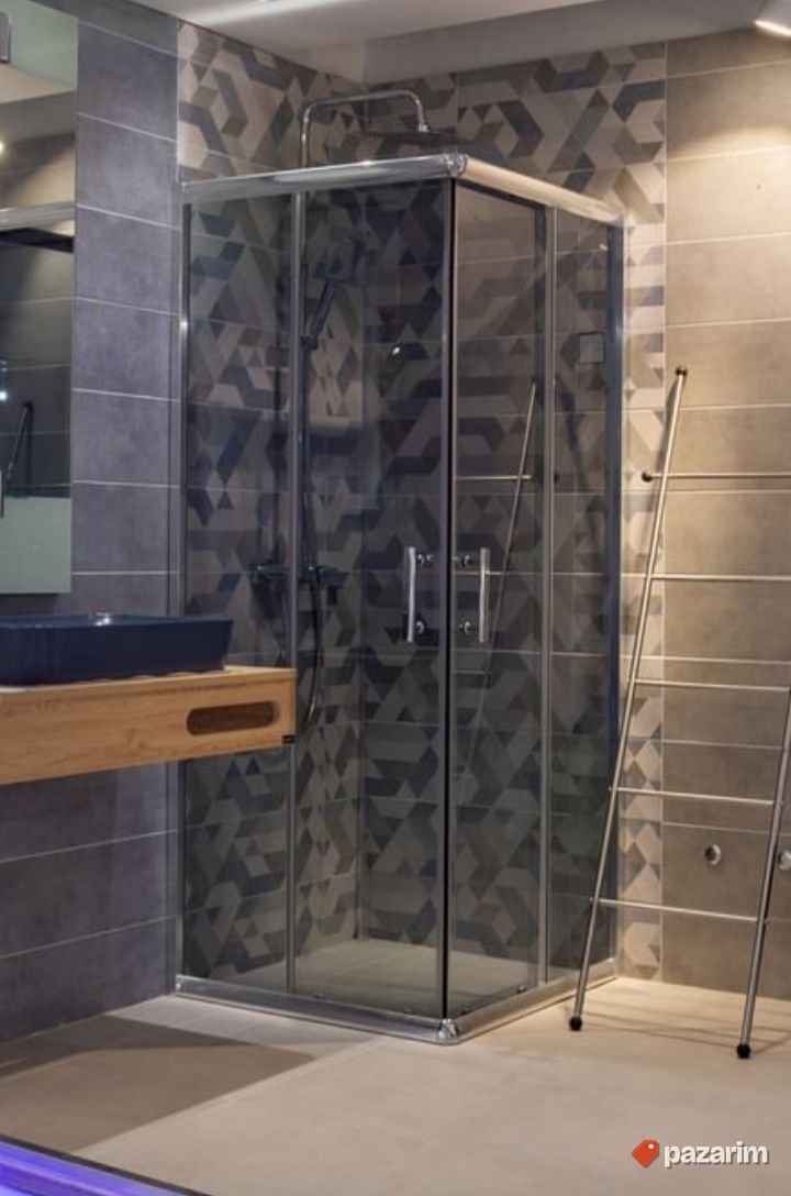 Tus kabina 80x80 kvadratna sa grey staklom
