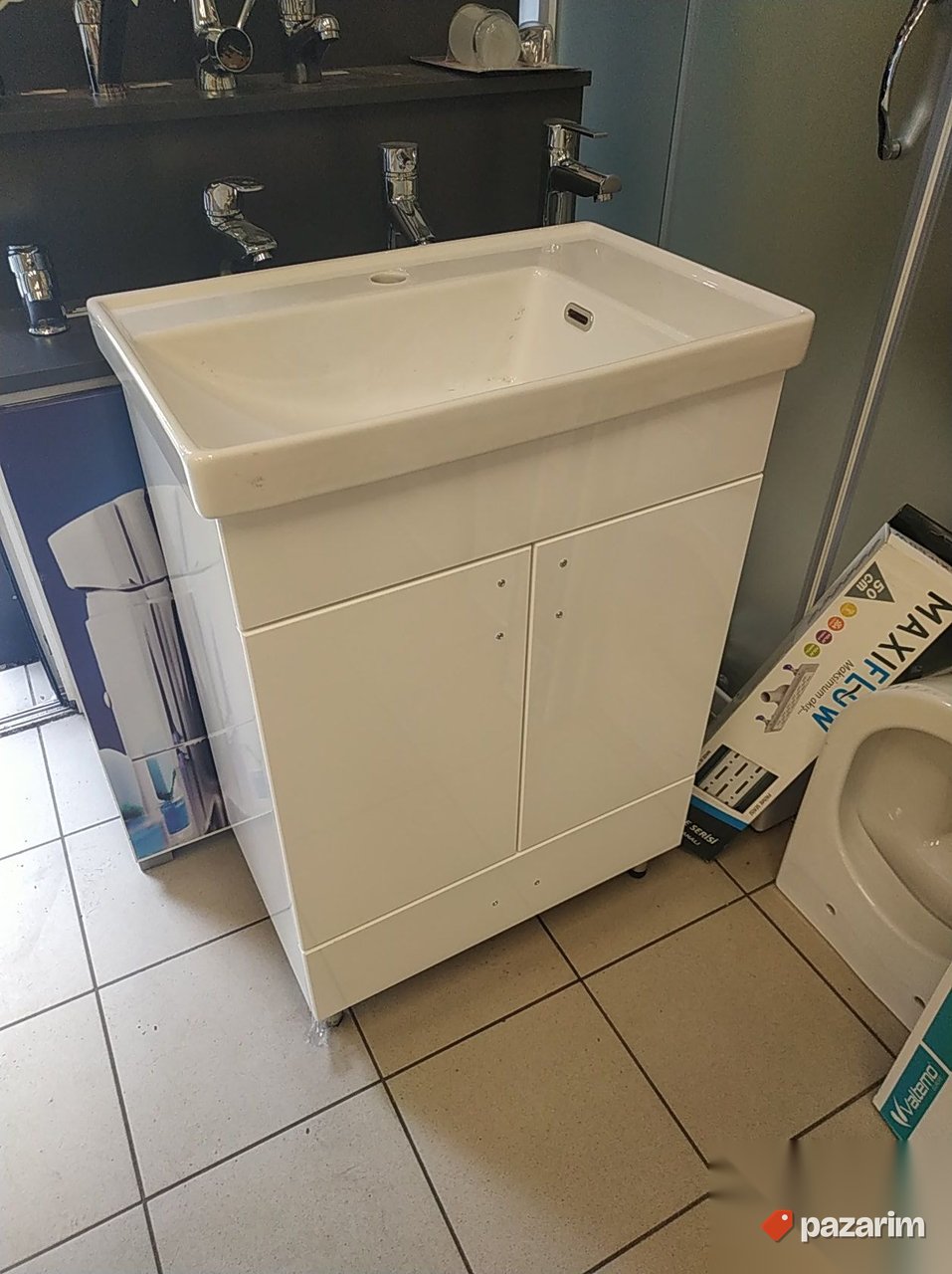 Ormaric sa lavabom 60x38