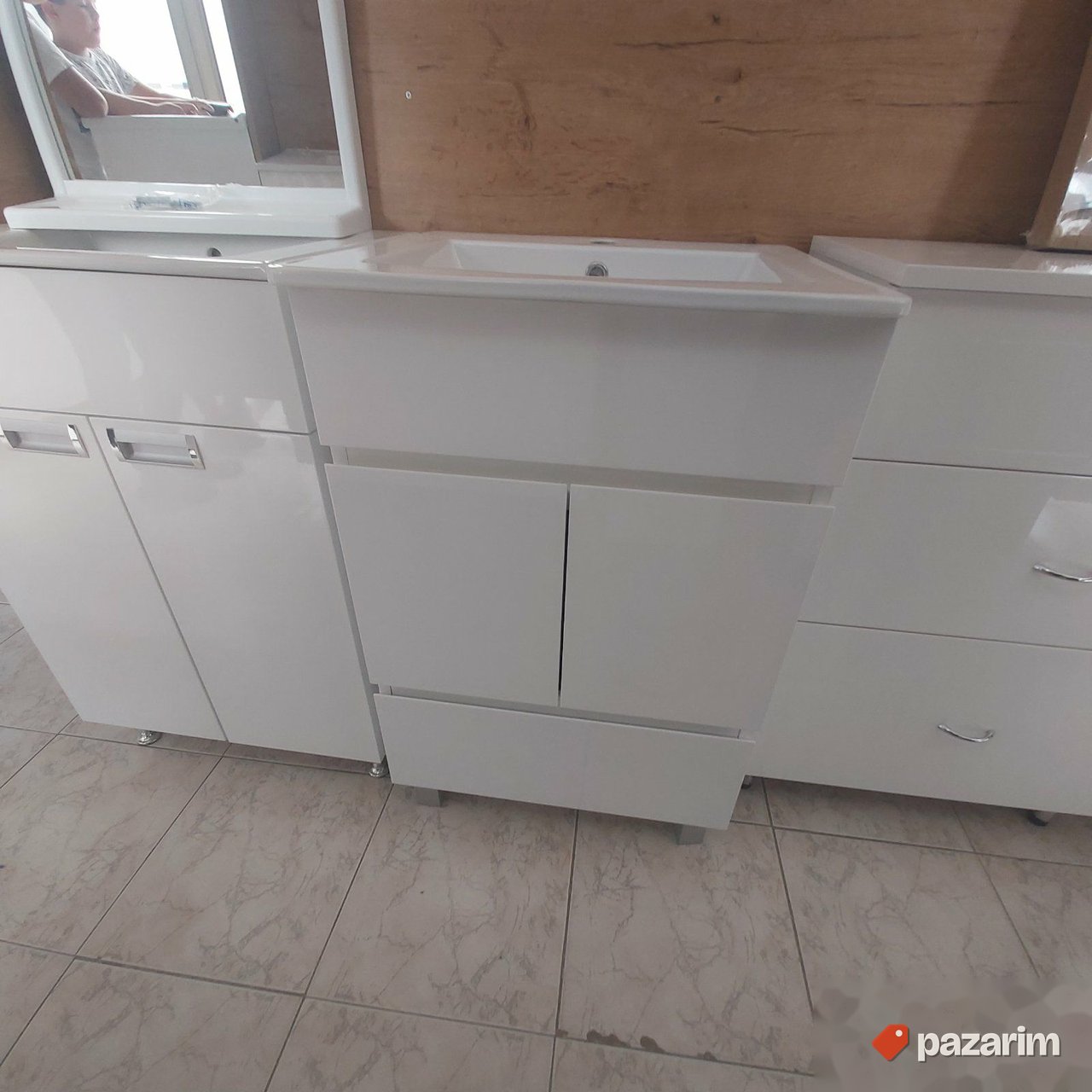 Ormaric sa lavabom 53cm 4