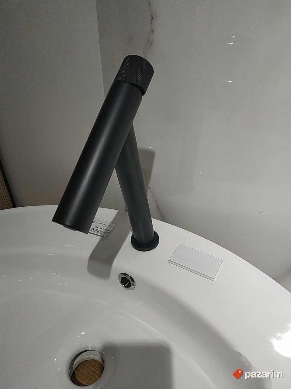 Baterija za Lavabo CRNA