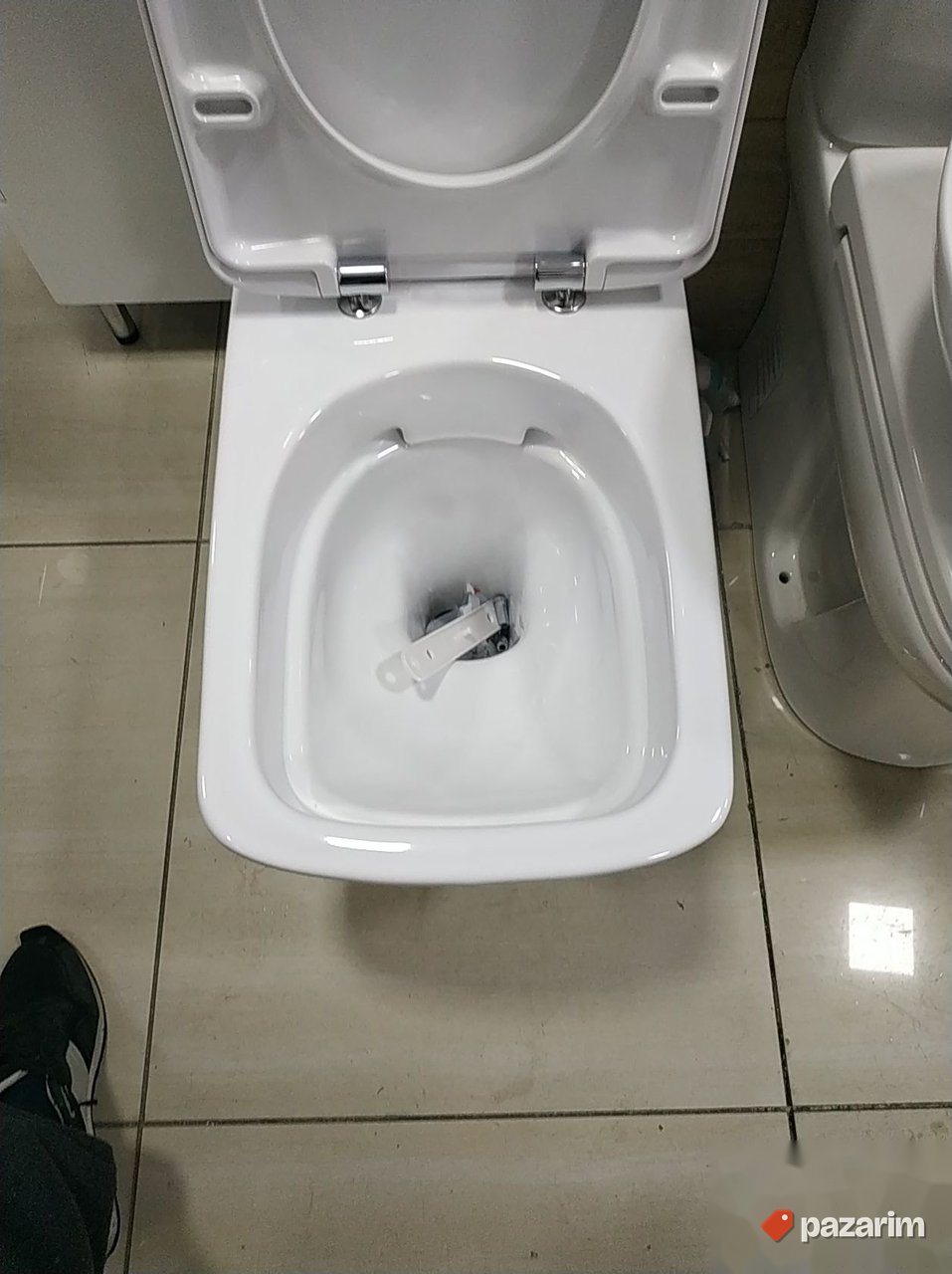 Monoblok rimfree sa soft close daskom 4