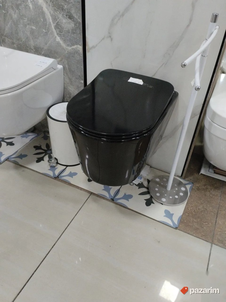 Wc solja konzolna sa soft close daskom crna visoki sjaj 3