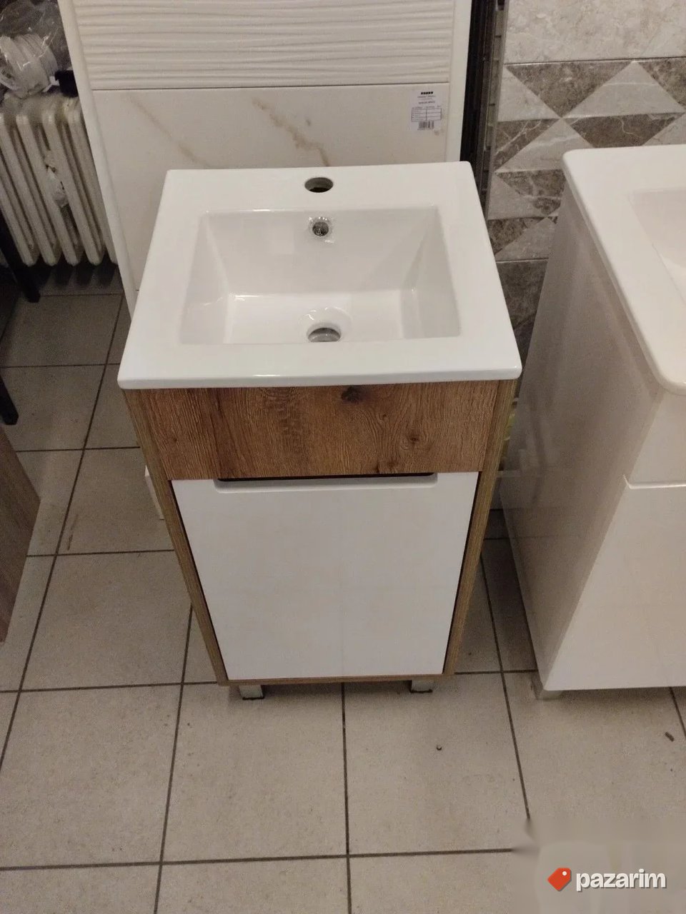 Lavabo sa ormarićem 42x42 2