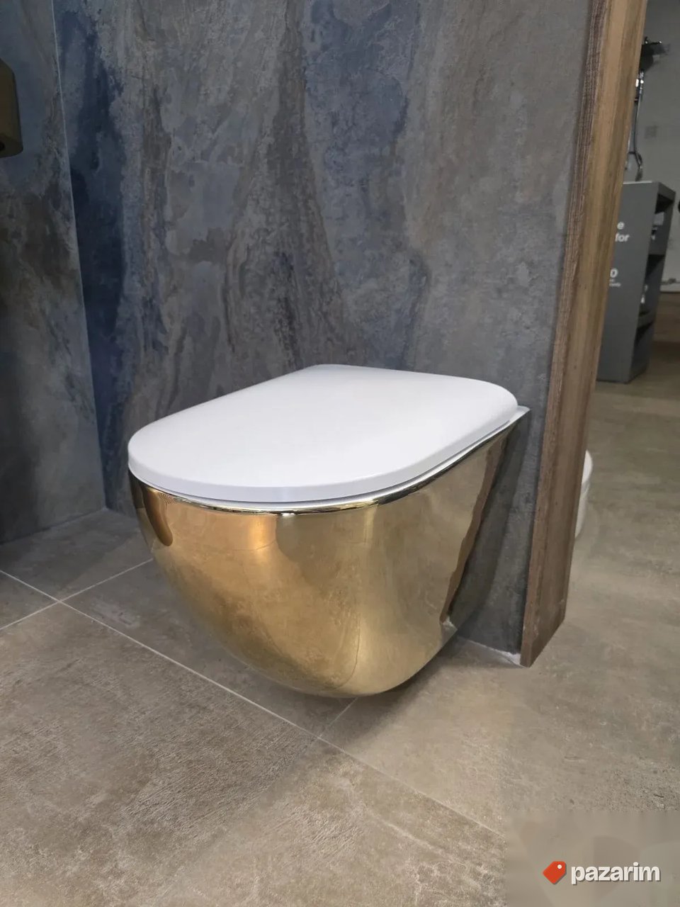 Wc solja konzolna sa soft close daskom Zlatna bela