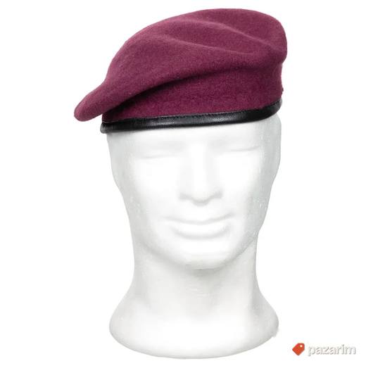 Bordo beretka