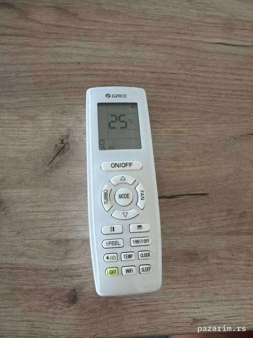 Gree daljinski upravljač za klima uređaj sa WiFi tasterom 1