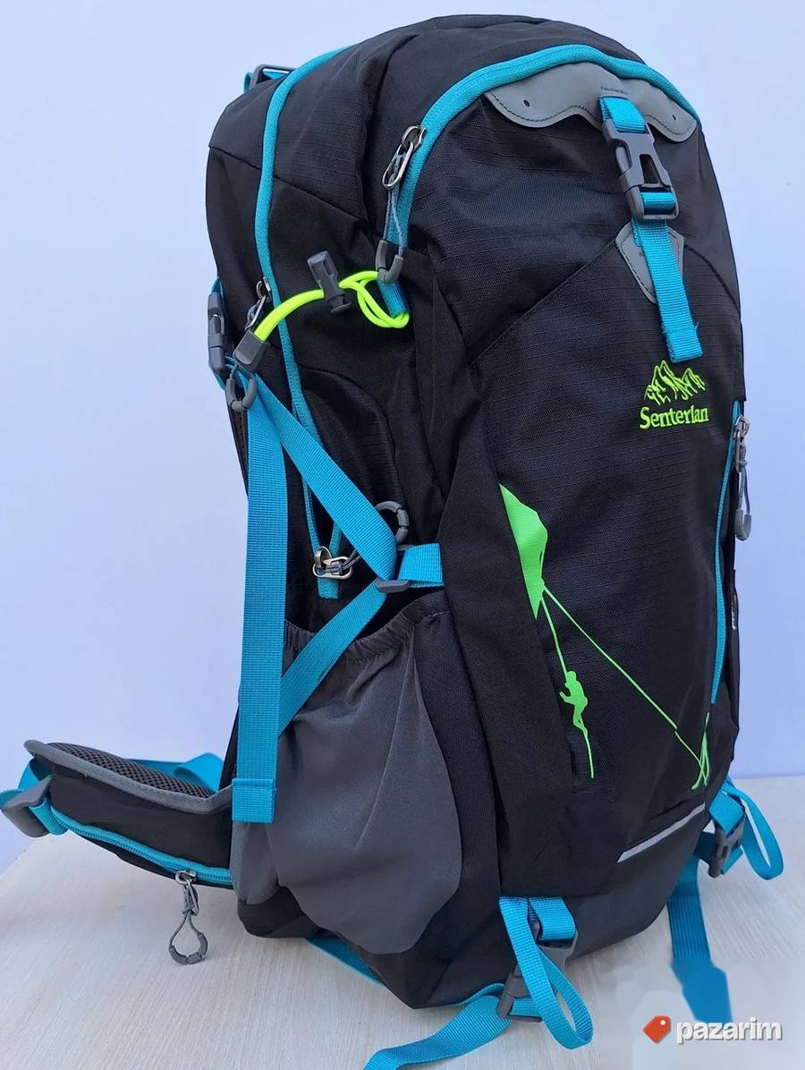 Ranac za planinarenje crni 40L kod 2467 3